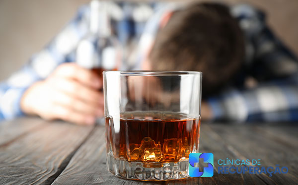 Alcoolismo - Clínica de Reabilitação para Alcoólatras de São Paulo