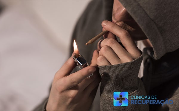 Viciado em Drogas Itaberá - SP - Tratamento em Clínica de Reabilitação